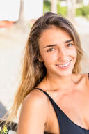 files/sexy-surfer-girl_1.avif